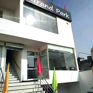 Hotel Grand Park,, Zirakpur